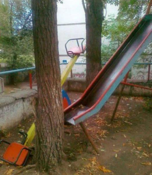 russia stupid playgrounds