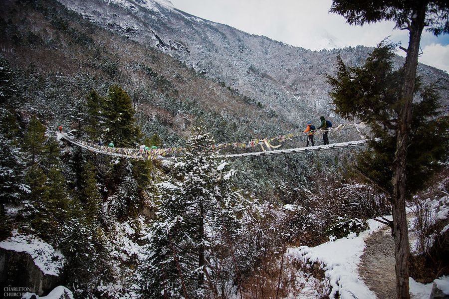 They travelled thousands of miles and spent days trekking through the snow to tie the knot on Mount Everest.