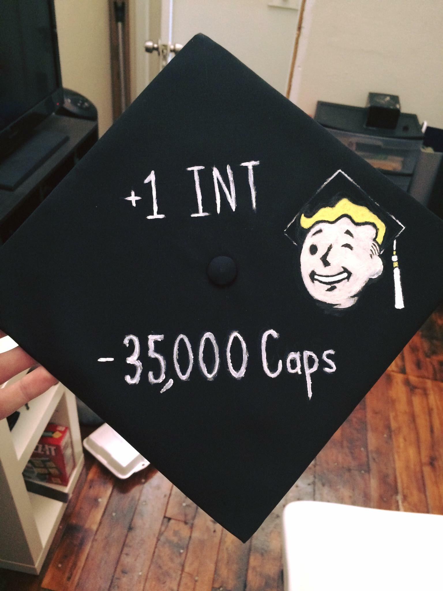 fallout graduation cap - 1 Int 35,000 Caps