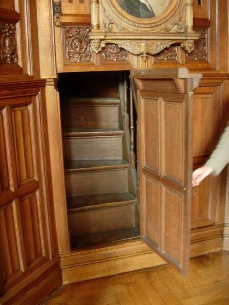 23 Hidden Rooms And Other Secret Stuff That Will Make You Crave For A