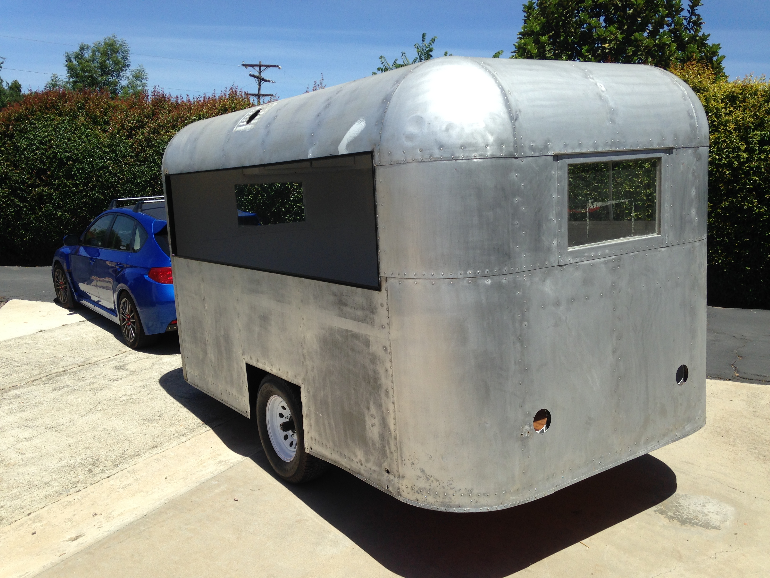 1946 Trailer Gets Turned Into A Bar