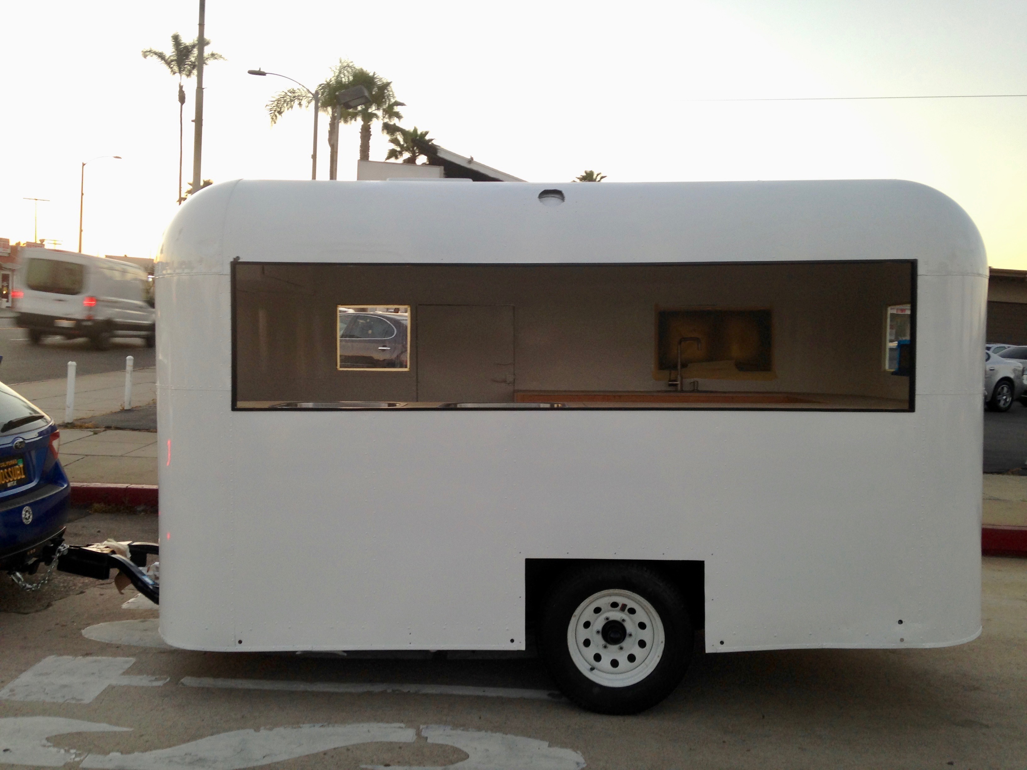 1946 Trailer Gets Turned Into A Bar