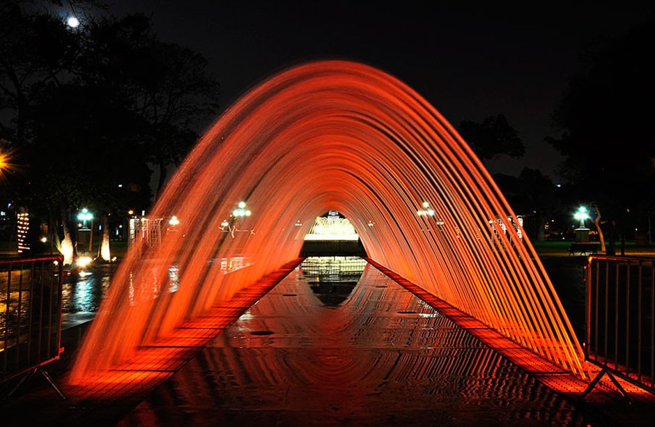 Unusual Fountains That Will Wash Away Your Bad Mood