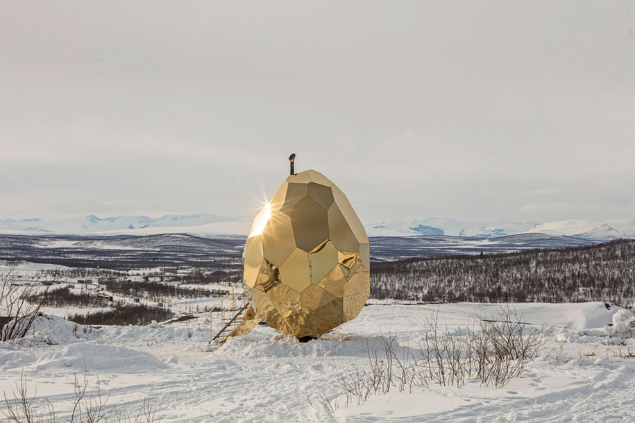This Golden Egg Found In The Arctic Is The Coolest Thing You'll See Today