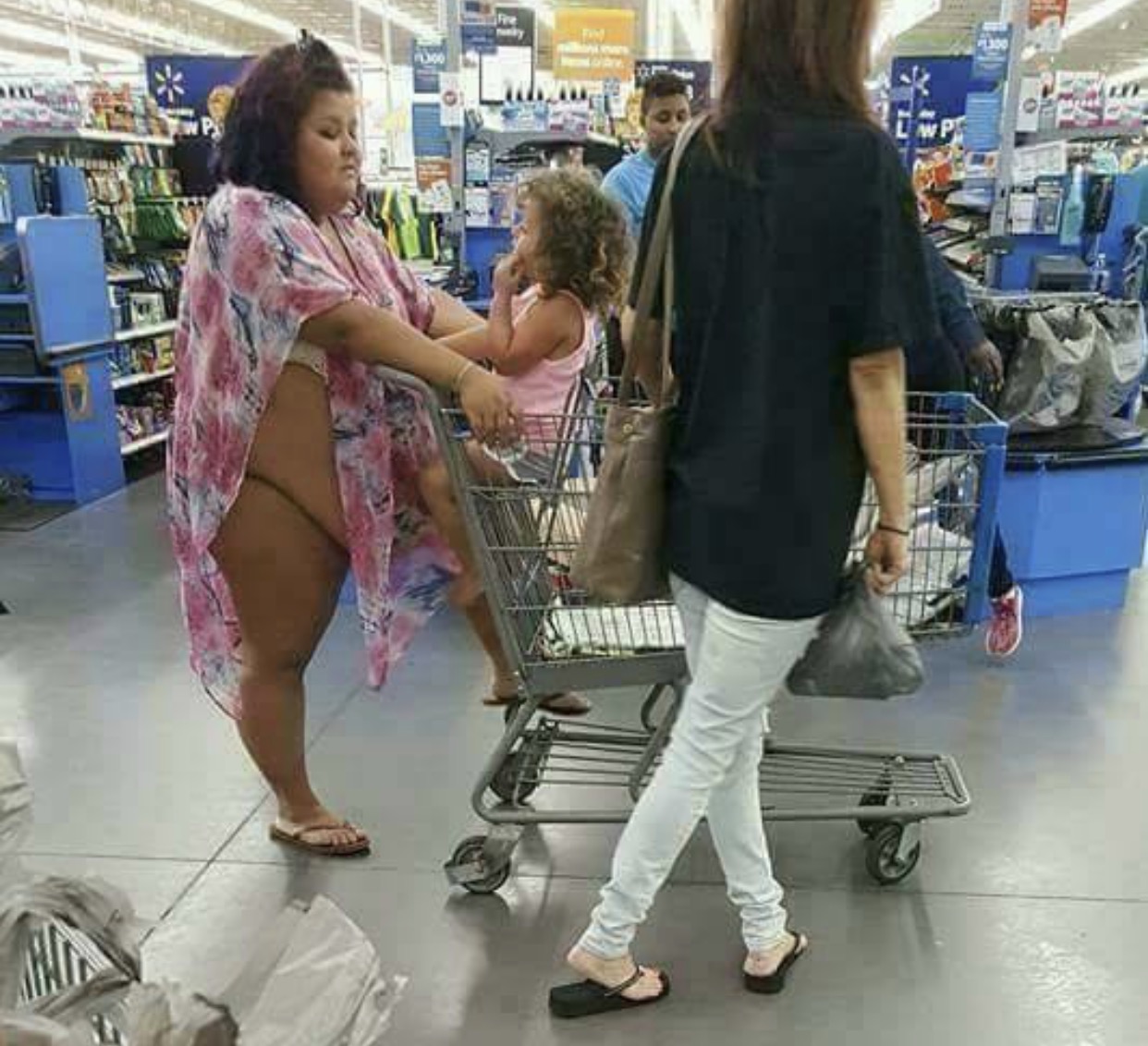31 People You Can Meet Only At Walmart - Funny Gallery