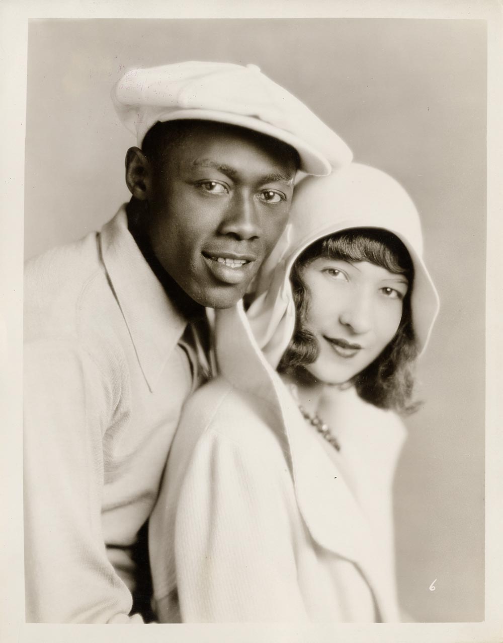Lincoln Perry and his wife Dorothy Stevenson in 1929. Perry is the first black actor to receive a film credit, which he did in 1925. During most of his career, he played every typical black stereotype in film, but parlayed that into a successful career. In fact, he is also the first black actor to become a millionaire.