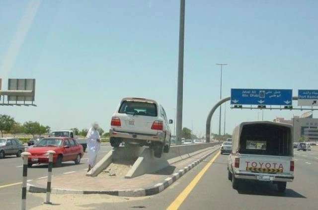 united arab emirates roads - Toyota