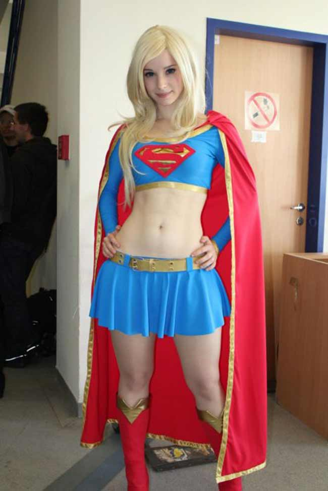 Supergirl cosplay done perfectly