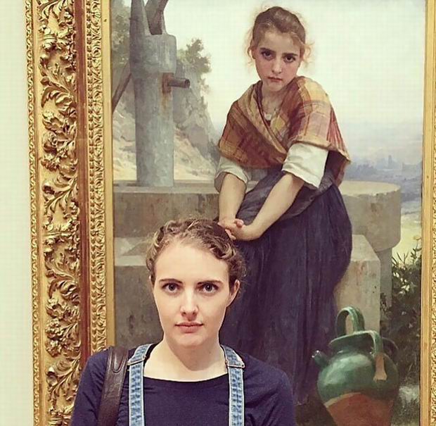 you remember this girl, who found herself on a painting? Well the number of people who joined her grow rapidly.