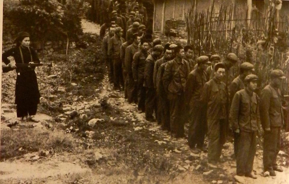 Chinese prisoners of war are marched to a holding area by female Vietnamese militia during the very brief Sino-Vietnamese War in 1979. The war lasted less than 4 weeks, and yet anywhere from 30,000-50,000 people were killed. The Chinese withdrew after their quick advance met heavier resistance, leaving no change it territory or benefit from the war for either country. This also allowed both sides to claim victory. Vietnam had invaded and occupied Cambodia 3 years prior, and this was a key factor that triggered the war. After the Vietnam War, the 2 countries had major issues with one another, and this was the catalyst to their already strained relationship. Interesting note, the Vietnamese invaded Cambodia and removed the Khmer Rouge from control of the country, ending their genocide against their own that cost the lives of 1 million people.