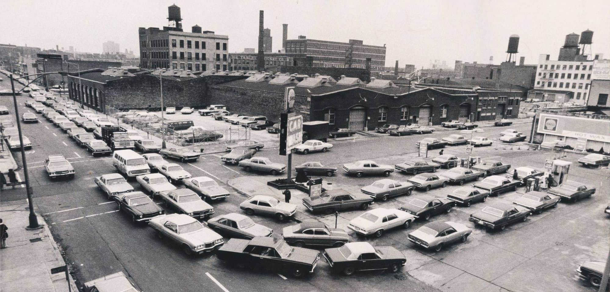 Motorists round the block waiting in line for gas in Jackson, Mississippi, US during the oil shortage crisis in 1973. The crisis began as an embargo from oil rich Arab nations against any country that supported Israel during the Yom Kippur War. Many nations were affected as barrels of oil prices quadrupled overnight. Eventually, many gas stations in many countries simply ran out of gas. The gas crisis lasted nearly 6 months, before the US negotiated an end to the embargo.