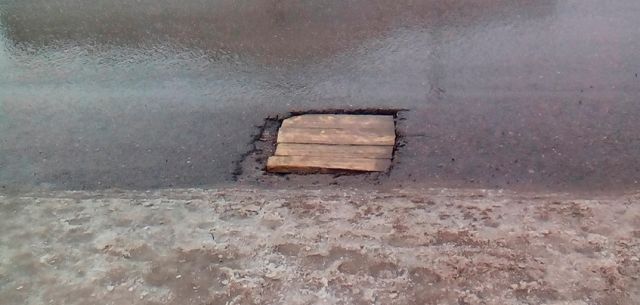 Top Weirdest Ways They Fix Roads In Russia