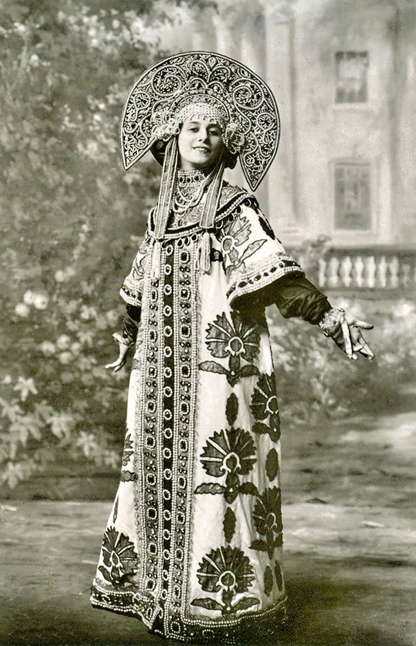 Anna Pavlovna posing in a traditional garment in 1910. Anna was a Russian Prima Ballerina big in Moscow in the early 1900s.