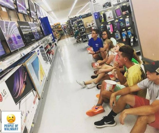 The Worst Kind Of People You Can Meet Only At Walmart