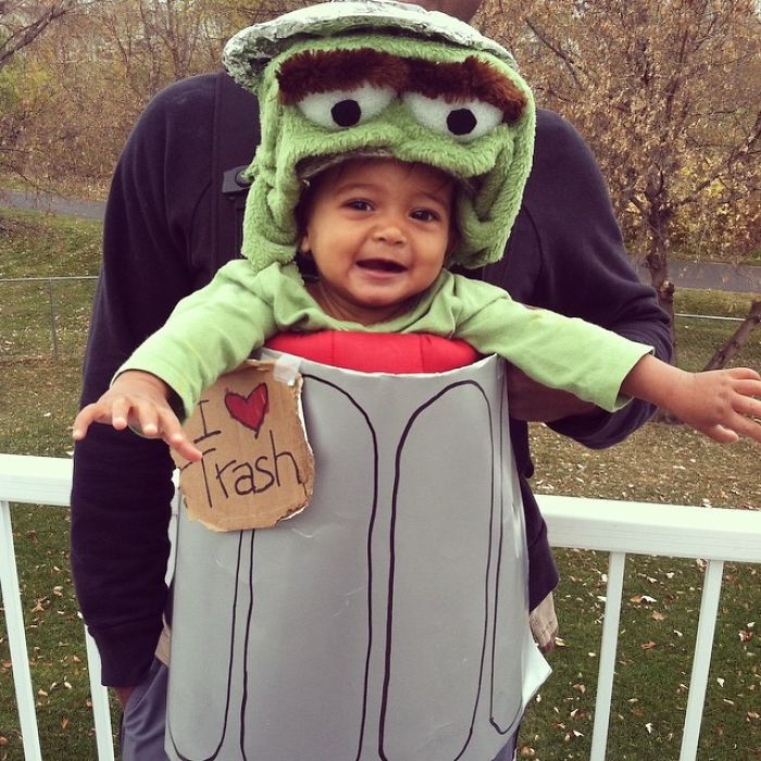 23 Parents Who Know How To Make Costumes For The Whole Family, Just In time For Halloween.