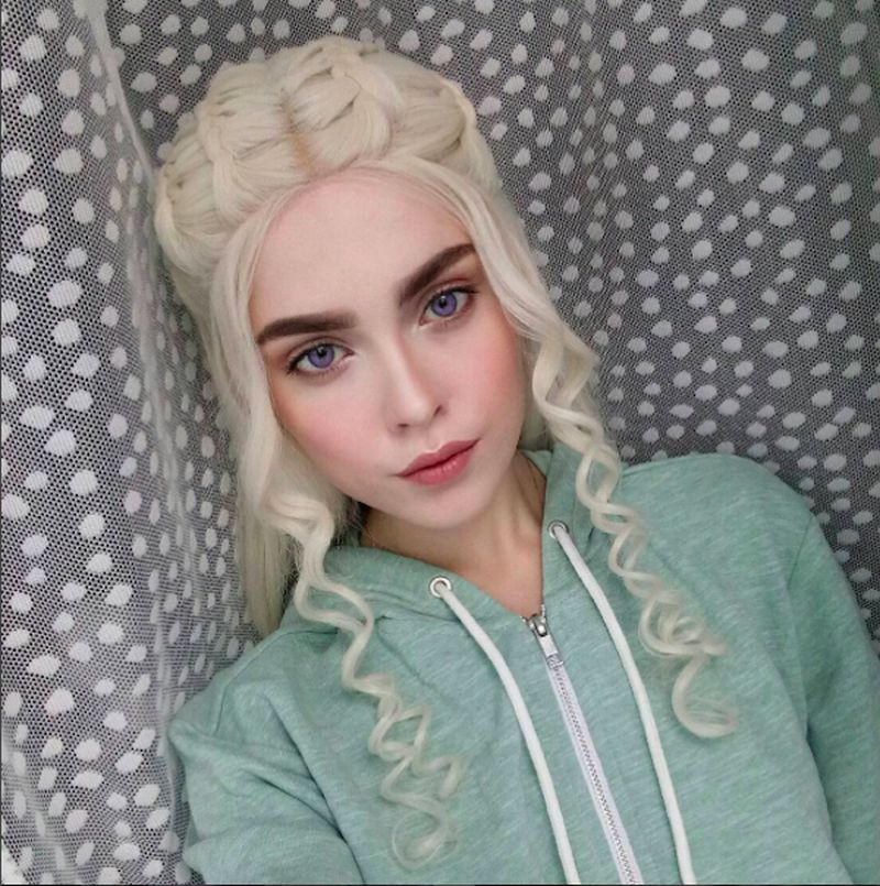 This Russian Cosplayer Can Turn Herself Into Anyone She Wants