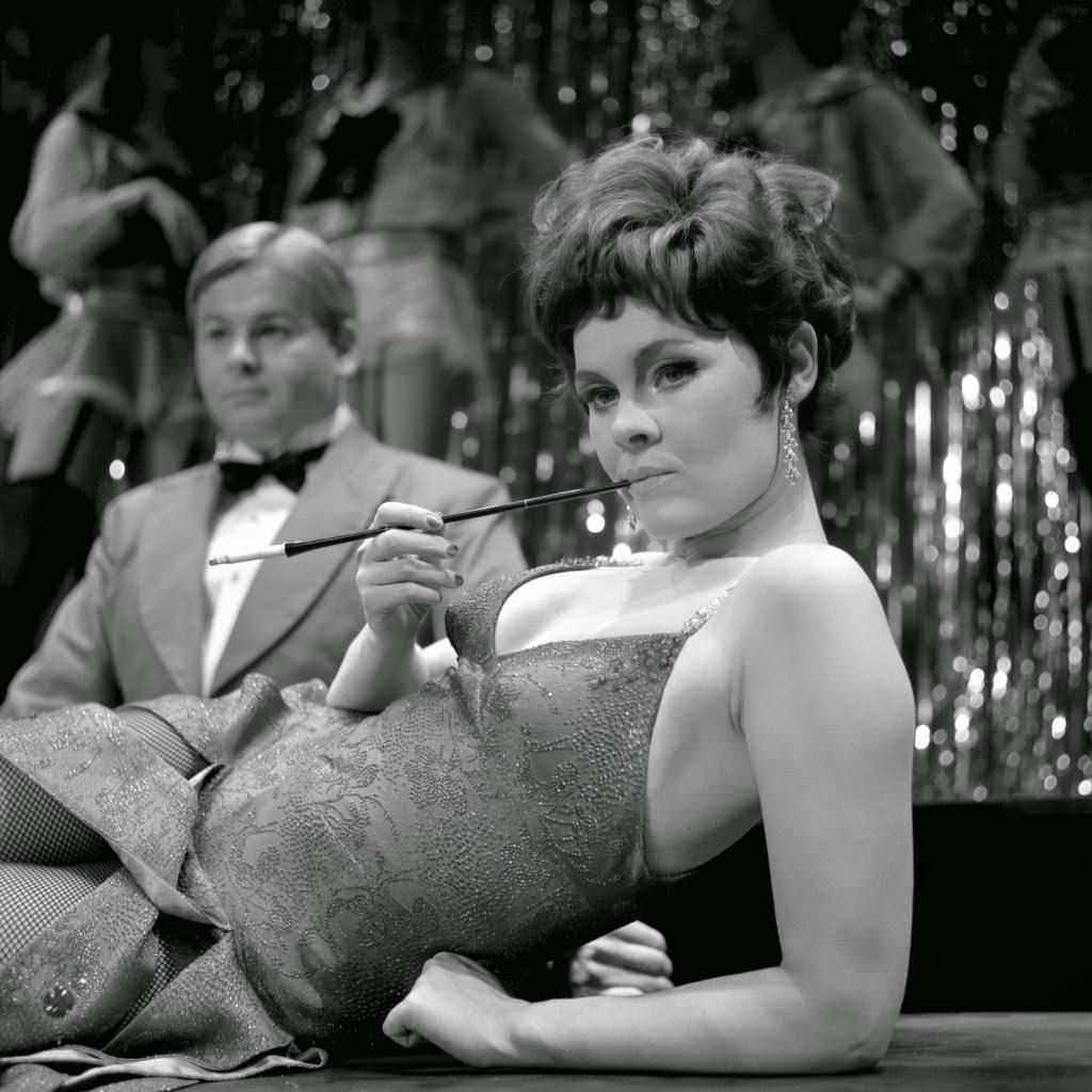 Dame Judy Dench taking pictures for her Cabaret on Broadway show in 1966. Judy Dench is 82, and has been acting brilliantly for almost 60 years. She has been nominated 7 times for an Oscar, winning once for Shakespear in Love. In fact her first nomination came in 1998 at the age of 63. She has been married once, and has 1 child.