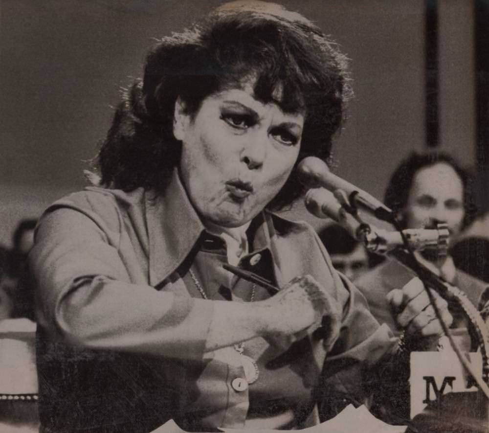 Maureen O'Hara talking passionately to a congressional sub committee who was deciding whether or not to strike a gold coin in John Wayne's honor in 1979. Wayne was dying and O'Hara was a lifelong friend of his. John Wayne said nothing but good things about how tough and smart she was throughout both of their film careers.