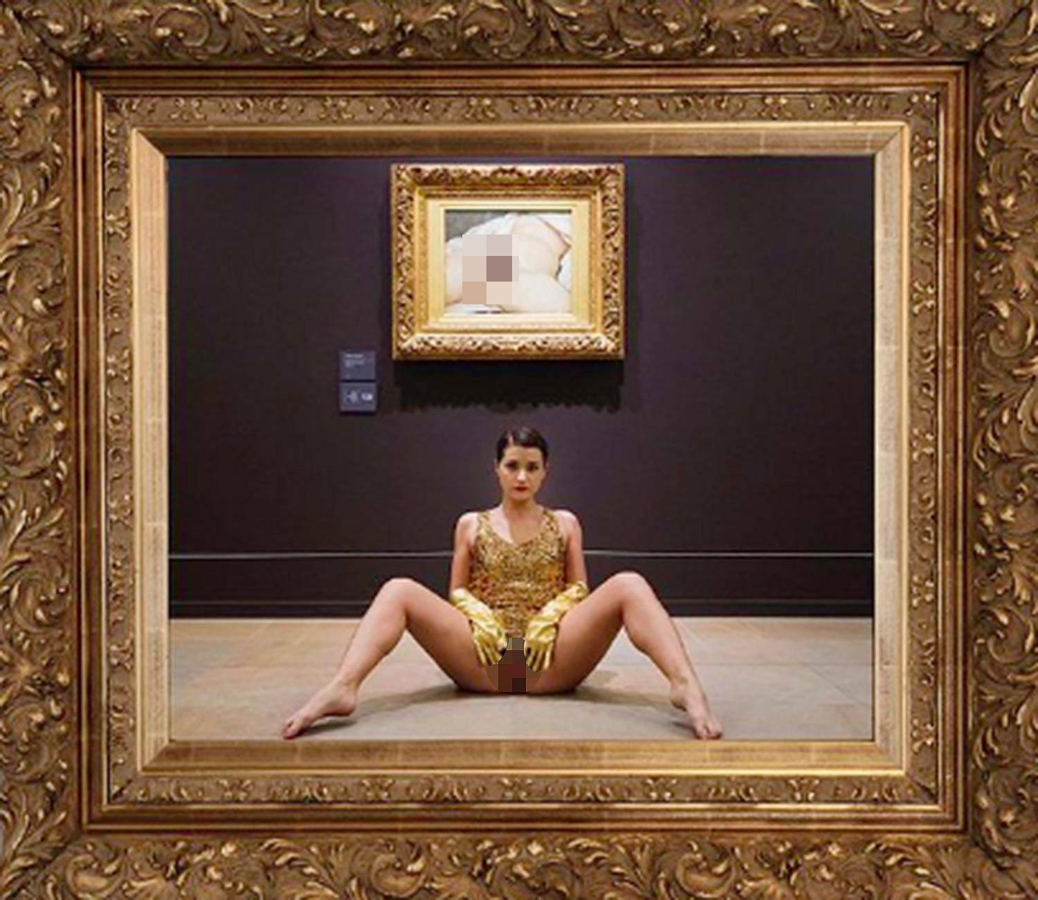 People in the Louvre where shocked to see a 33-year-old "performance artist" showing her lady parts in the popular Paris museum. It was not the first time the woman did this (as you can see on the picture), in May 2014 she exposed herself in front of Gustave Courbet’s “The Origin of the World” painting, at the Orsay Museum, to "mimic the close-up of a woman’s genitals shown on the painting".  She had no legal problems then.