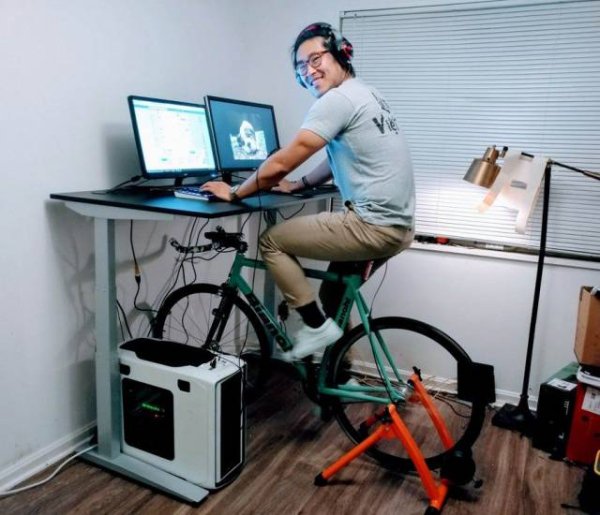 funny gaming memes - bicycle desk