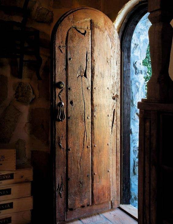 wood art tuscan rustic doors - Vins