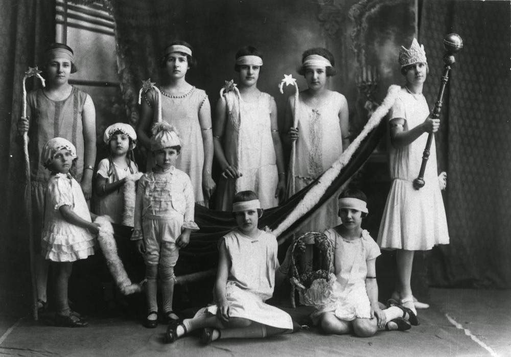 Entrants in a Queen competition to raise funds for an ambulance in Palen Creek, Australia in 1927.