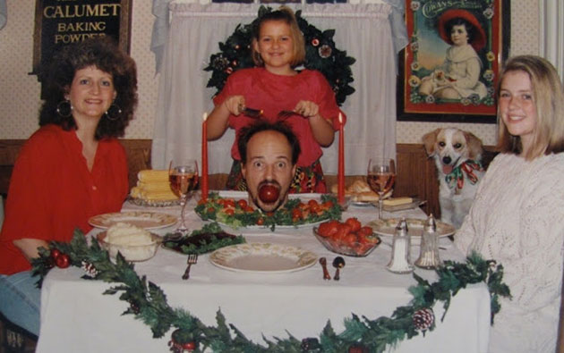 21 Awkward Family Photos That Will Crack You Up