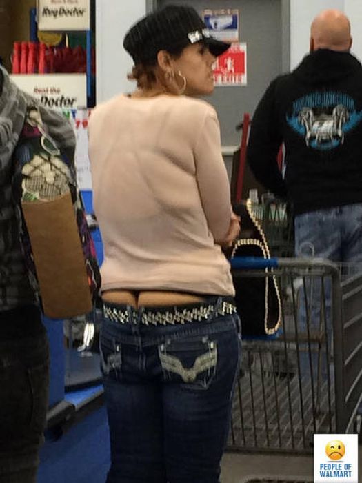 18 Pics That Will Make You Wonder If Walmart Is From Another Dimension