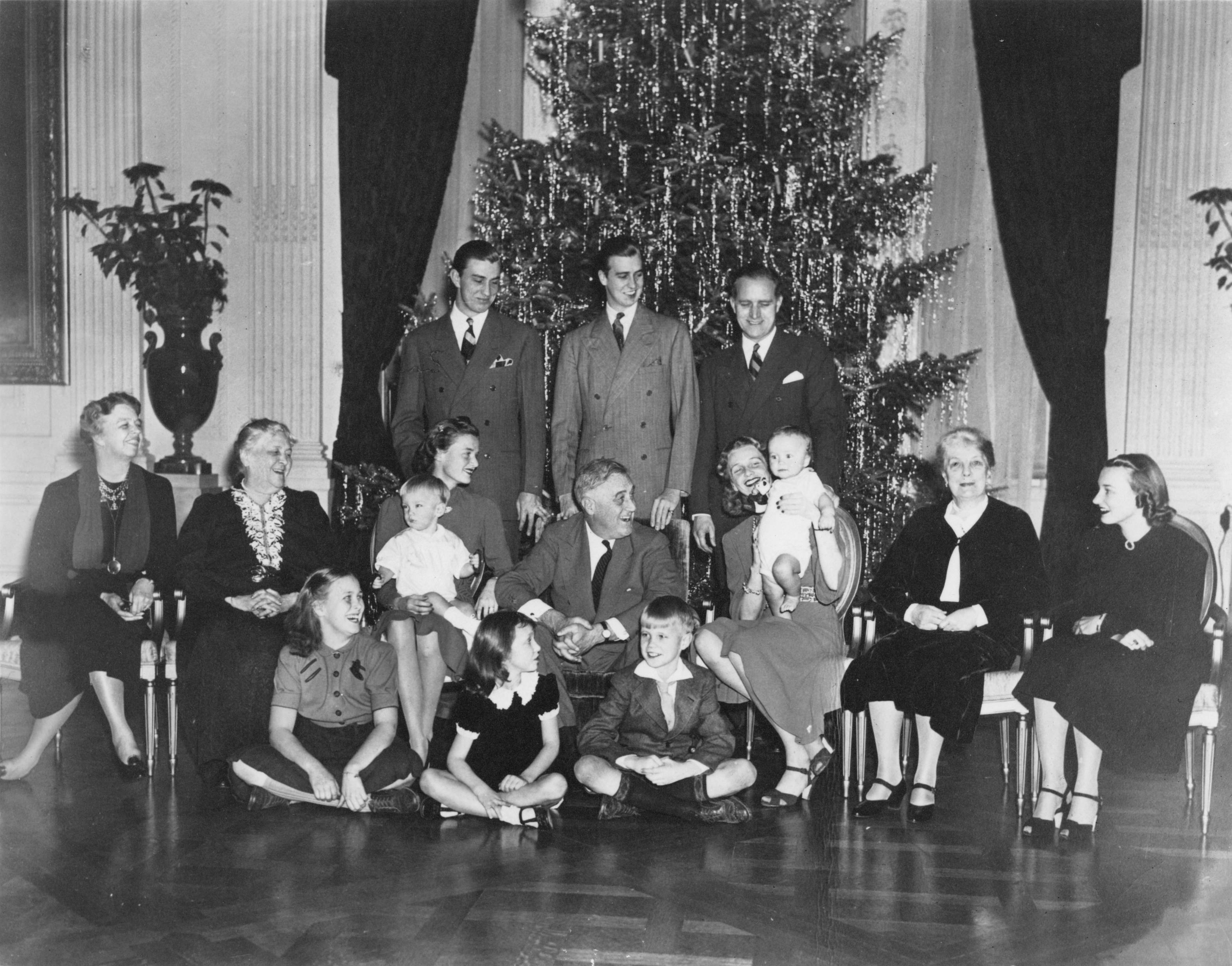 US President Franklin D Roosevelt celebrating Christmas with his family at the White House in Washington D.C. in the US in 1941.
