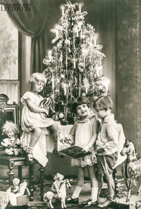 Children celebrating Christmas in Berlin, Germany in 1913.