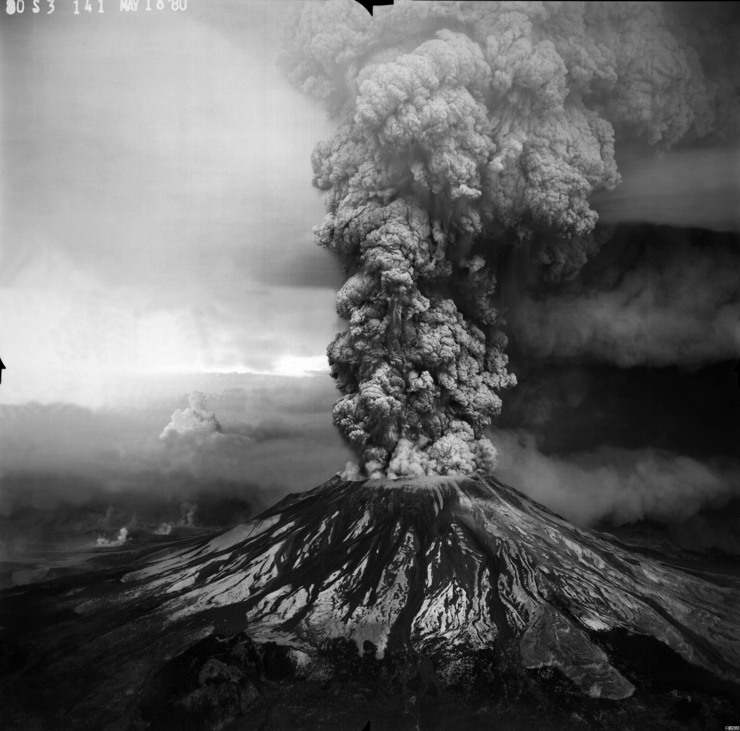 Mt. St. Helens erupting in Washington state, 1980