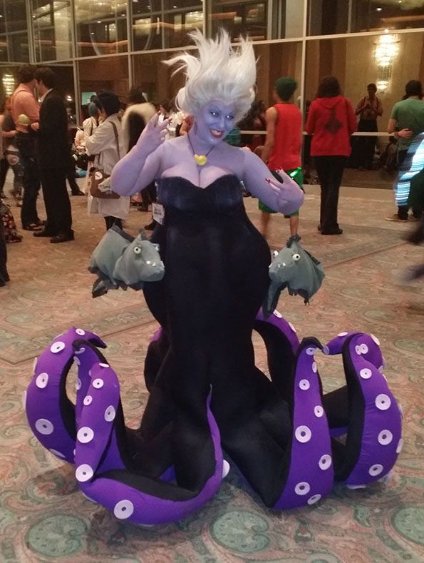 sexy ursula cosplay