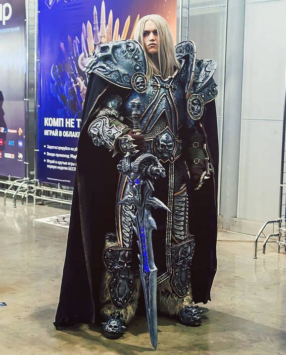 arthas cosplay