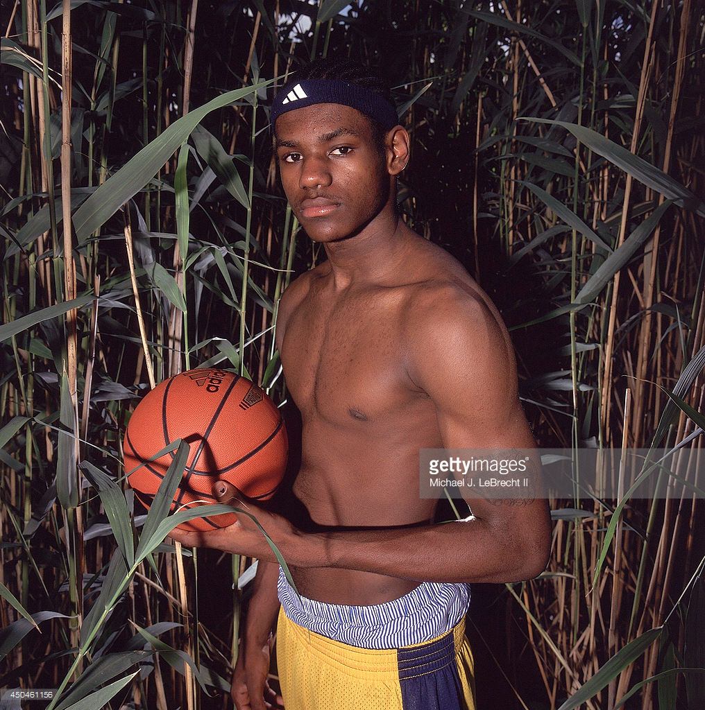 Closeup casual portrait of St. Vincent-St. Mary HS LeBron James (23) in cornfield during photo shoot. Akron, OH 2/3/2002