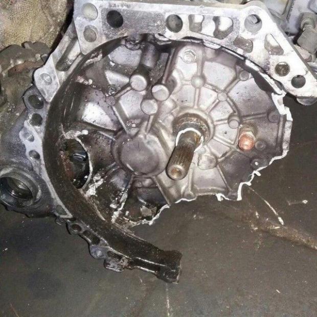 19 Car Maintenance Failures That Might Make You Throw Up