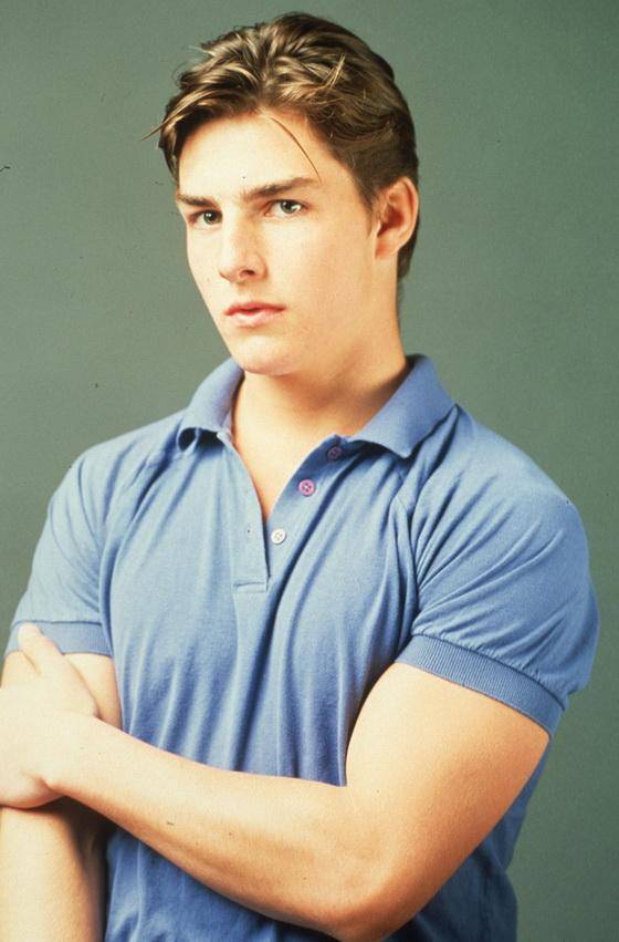 Tom Cruise age 22.
