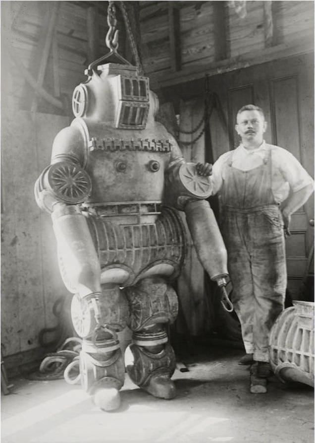 Chester E. MacDuffee and his patented diving suit, 1911.