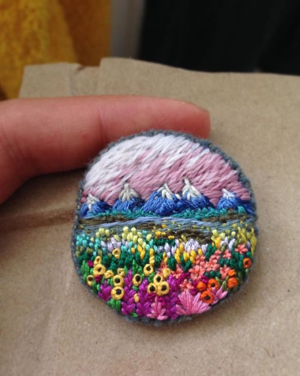 Russian Artist Knits Her Masterpieces Instead Of Painting Them