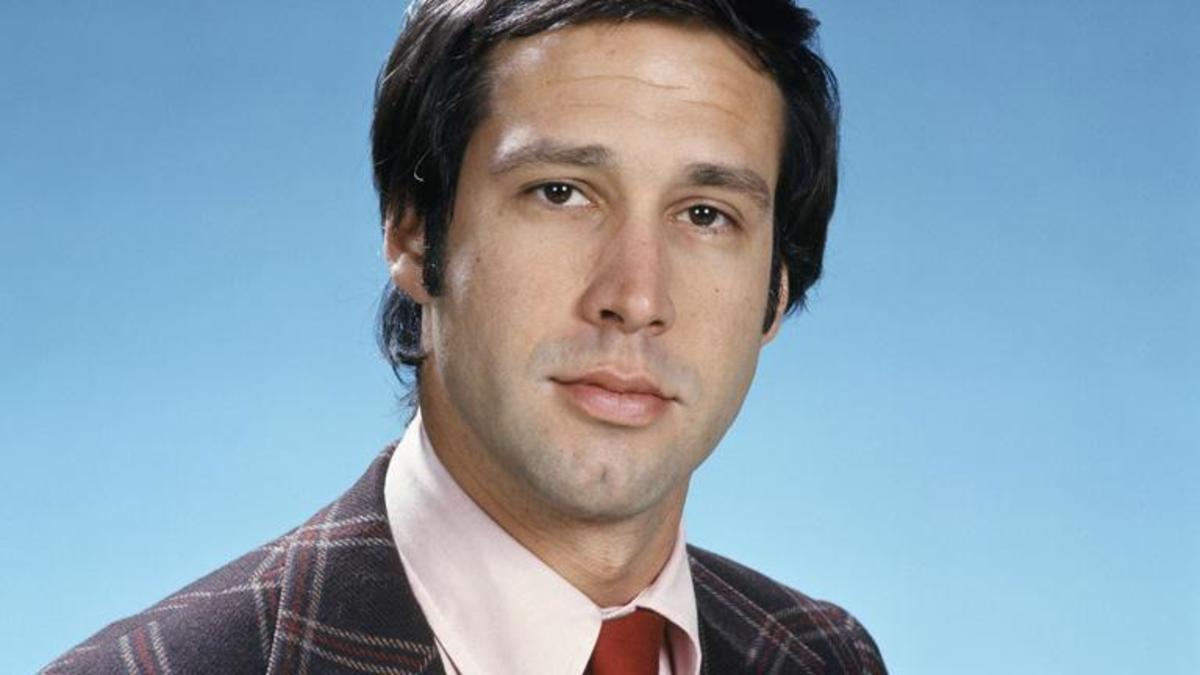 Chevy Chase. Though a former (and popular) original cast member, acclaimed actor Chevy Chase received a soft ban on Saturday Night Live back on February 15, 1997. Chase had trouble getting along with the cast members during his numerous hosting gigs and ultimately was banned from returning to host. Despite the ban, Chase returned to his old anchor desk during Weekend Update even after the ban in 2007.