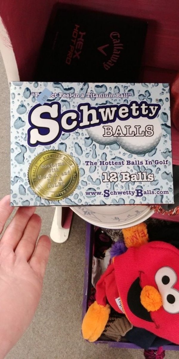 28 People Share Their Most WTF Thrift Shop Finds