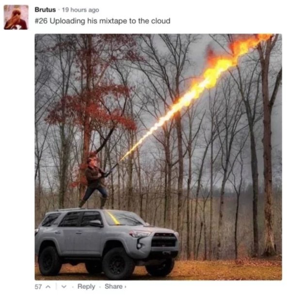 28 Proofs That This Guy Is A Master In Commenting
