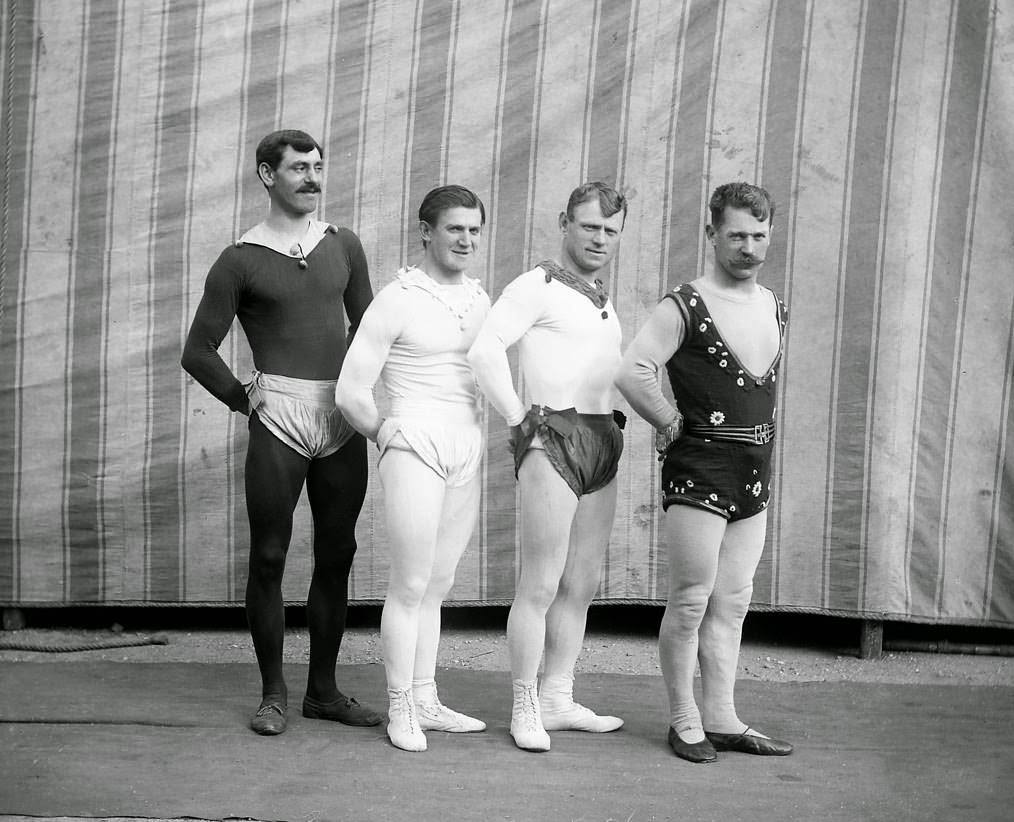 Performers part of a traveling circus in the US, 1911.