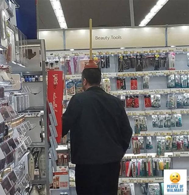 27 Photos That Could've Been Taken Only In Walmart