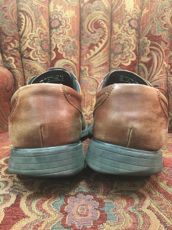 17 Incredibly Worn Out Items And Places To Make You Aware Of The Passing Of Time