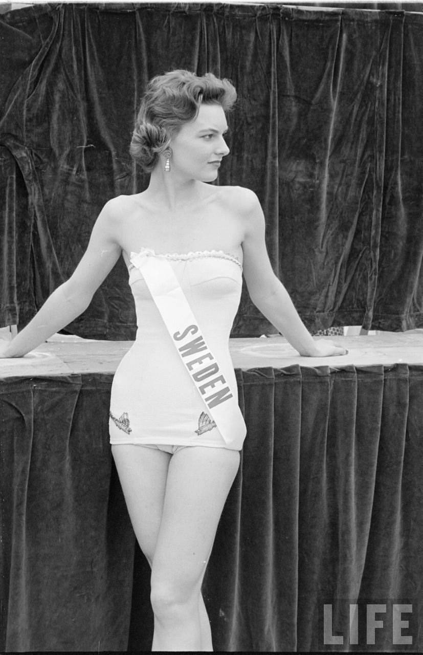 21 Historical Photos Of 1952 Beauty Pageants To Pique Your Interest