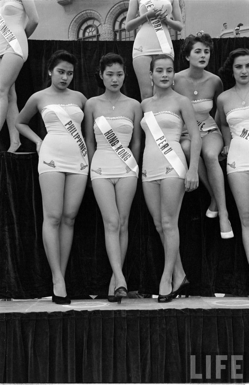 21 Historical Photos Of 1952 Beauty Pageants To Pique Your Interest