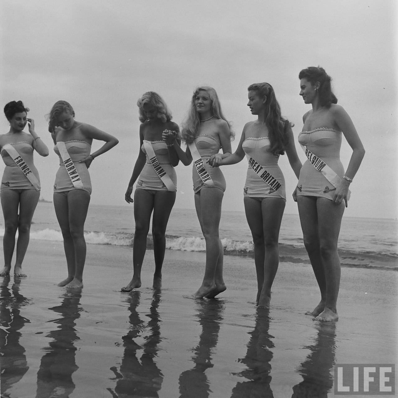 21 Historical Photos Of 1952 Beauty Pageants To Pique Your Interest