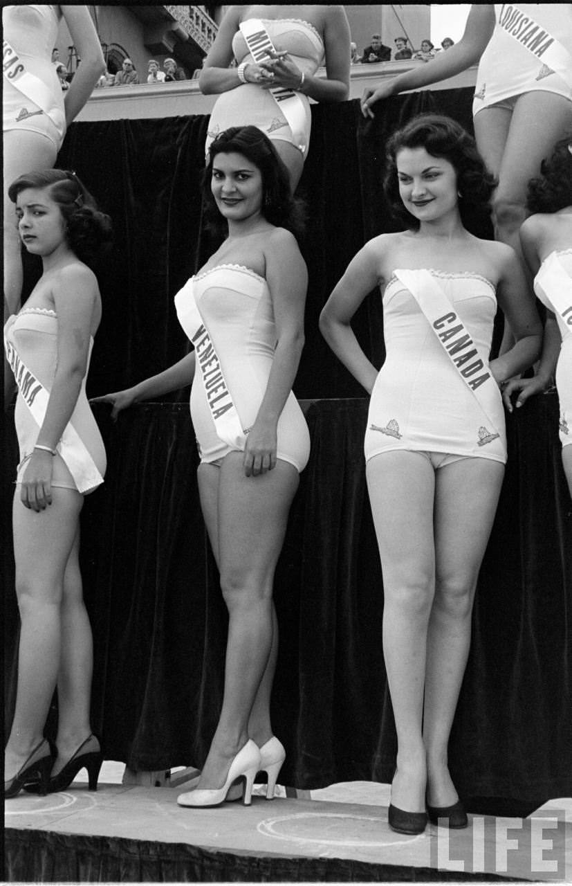 21 Historical Photos Of 1952 Beauty Pageants To Pique Your Interest