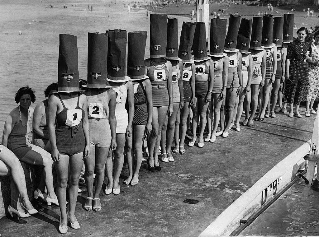 A best legs competition in England, 1936.