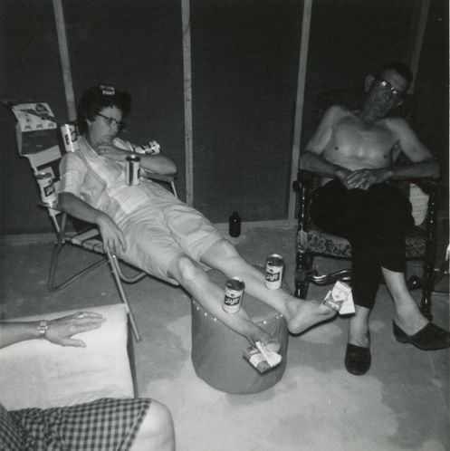 A drunk couple in the US, 1949.